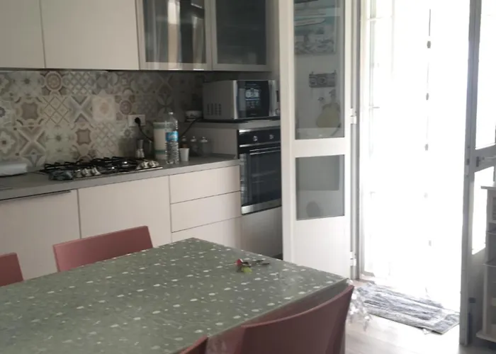 Perfect Wave A 10 M Dal Mare * Σαν Ρέμο