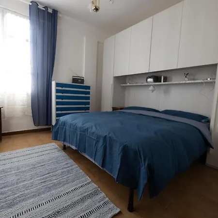 Apartment Perfect Wave A 10 M Dal Mare Sanremo